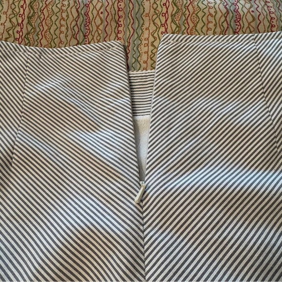 Vintage Banana Republic Lined Cream Striped Midi A-Line Skirt for Work Size 8 - Picture 8 of 9